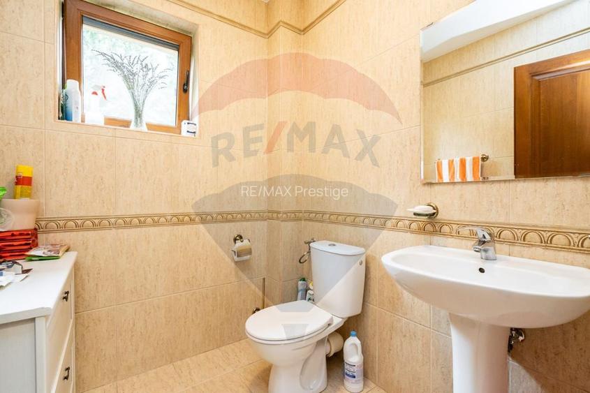 Vilă premium 11 camere | Dămăroaia | saună | fitness | teren 1.000mp - 19