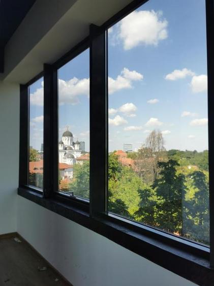 Herastrau exclusivist office 160mp