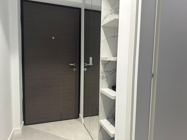 Se vinde apartament cu 2 camere, situat în Tunari