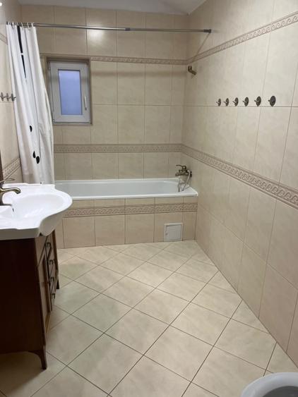 Închiriez duplex in Giroc-sat în apropiere de gradiniță și scoală