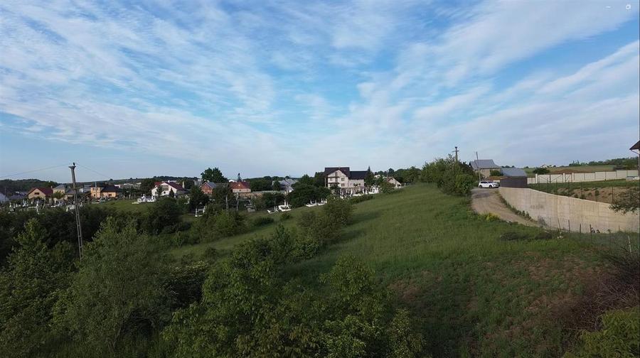Teren intravilan in oras Siret – 1100 mp! De vanzare! 0727817187
