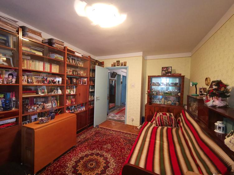 Apartament 4 camere zona Unirii