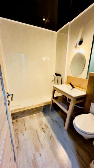 Apartament cu 3 camere de vanzare in Mazepa