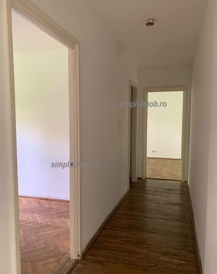 Apartament 3 camere 63 mp etaj 3/4 zonă verde – Berceni/Piata Sudului