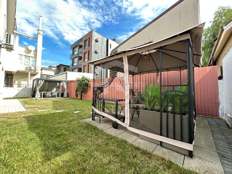 Vilă P+1 Mamaia Nord | 308 mp | 6 Camere | 6 băi | 6 locuri de parcare