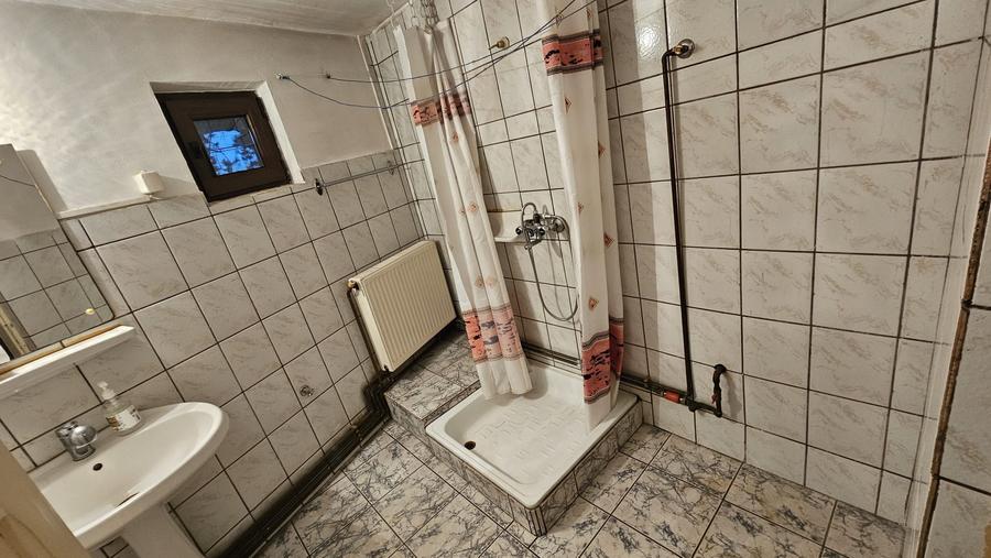 ULTRACENTRAL–Casă tip duplex -Ideal locuință sau investiție