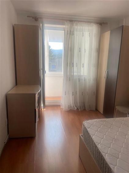 Apartamente 2 camere, zona Astra