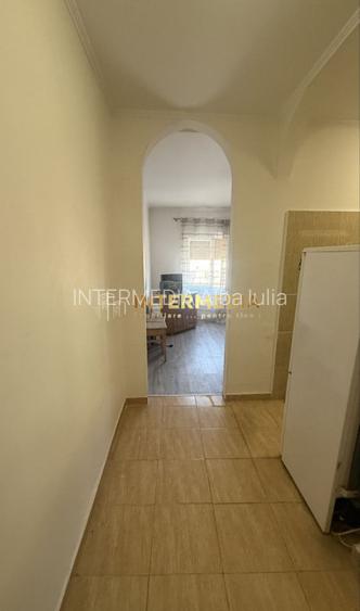 GARSONIERA DE VANARE I MOBILATA I ZONA AMPOI I - 4