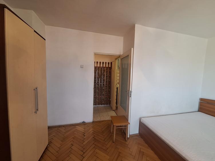 Apartament spatios -decomandat- mobilat utilat-zona Fabric