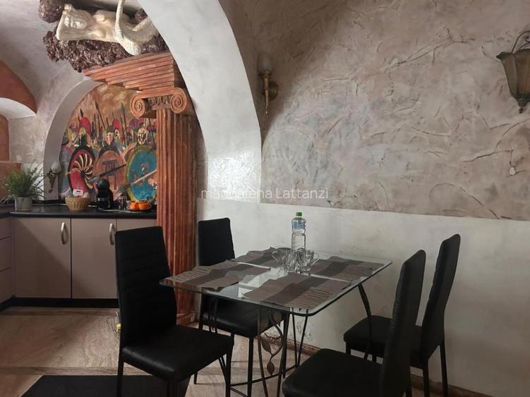 o mică bijuterie în inima orașului - 8