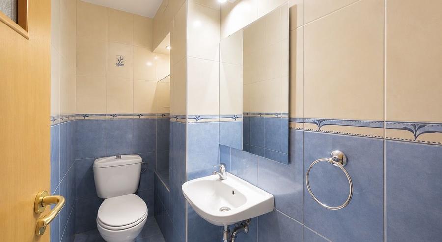 Apartament cu 3 camere de închiriat, Rogerius, etaj 1