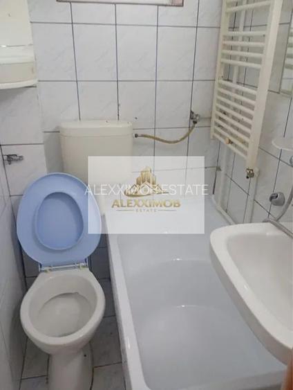 Apartament de Vanzare - 2 Camere - 36 mp - Zona Eroii Revolutiei - 4