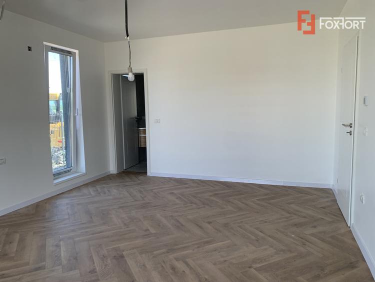 Casa individuala cu 4 camere si teren de 675 mp, zona Dumbravita