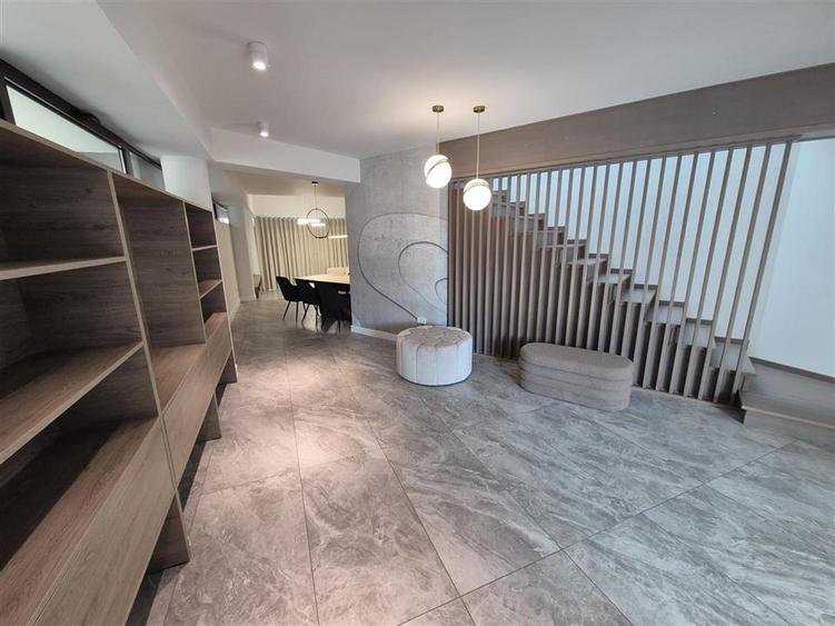 Vila P+1 ULTRAMODERNA zona Centrala, suprafata teren 350 mp