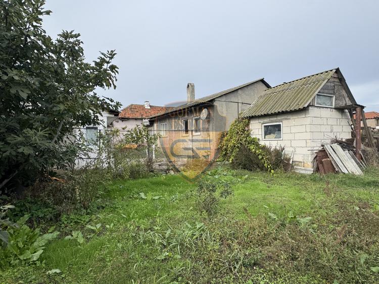 Casă 5 camere | Teren 904 mp | Deschidere 18,36 ml | Palazu Mare |