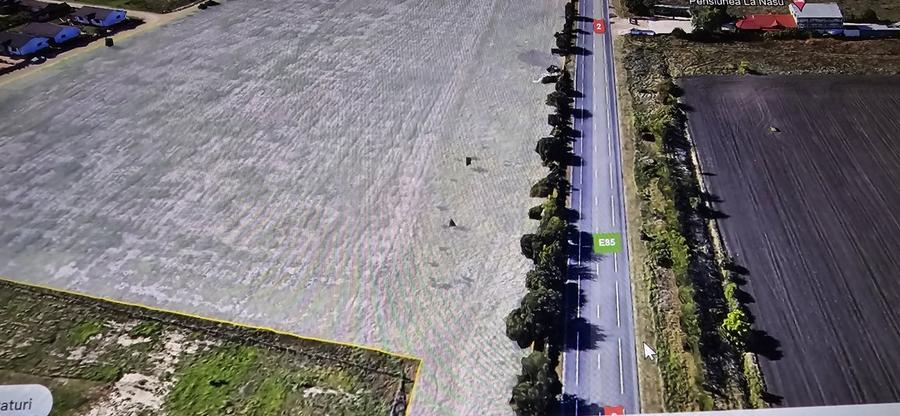 Teren intravilan de vanzare Focsani , 3,3 ha ,Focsani