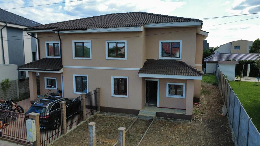 Duplex de vanzare Dumbravita-5 camere-stadiu rosu interior 155.00