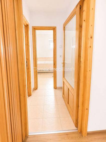 Spatiu comercial/birouri Calea Bucuresti7 zona Judetean - 15