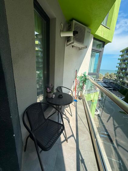 Oportunitate Exclusiva: Studio La Cheie cu Piscină - Promenada Mamaia Nord
