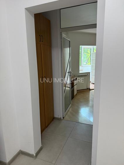 Apartament cu 2 camere - Centru Civic - Tg. Cucu - 2