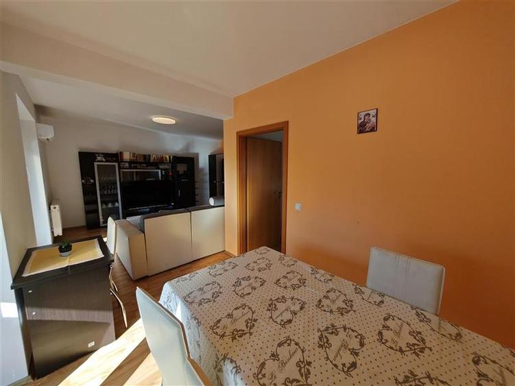 Inchiriem Apartament 2 Camere, Mobilat, Decomandat, Avantgarden 2