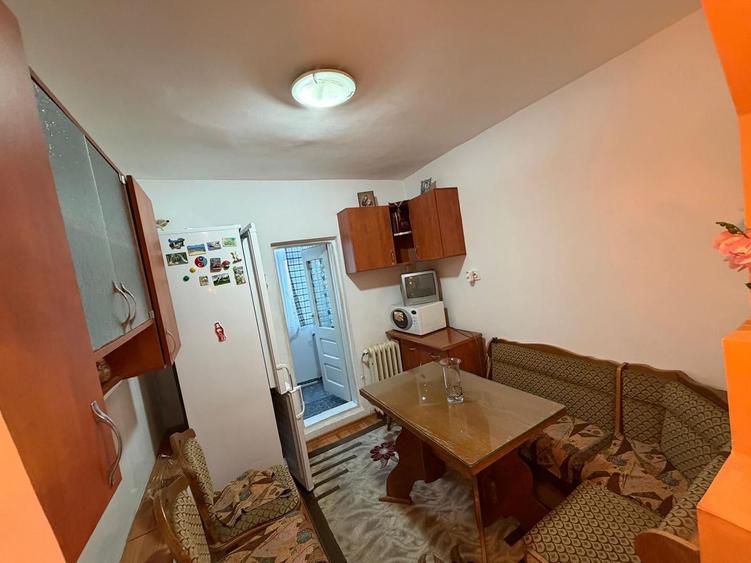 AP. 2 CAMERE- CENTRALA, PARCARE, BUCATARIE INCHISA, MOBILAT, COMIS 0%