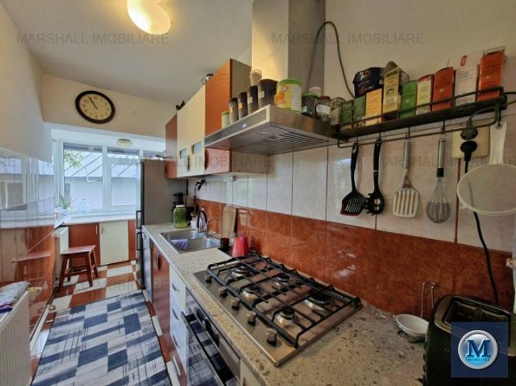 Casa cu 8 camere de vanzare in Bucov, 252 mp #17160