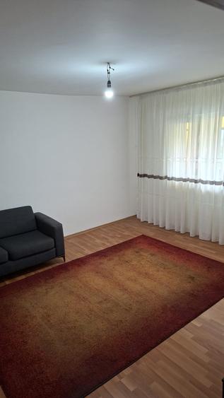 3 camere Prundu , Decomandat / 2 băi / 2 balcoane , finisaje clasice!