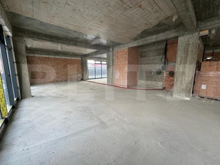 Spatiu comercial de inchiriat, central, Radauti
