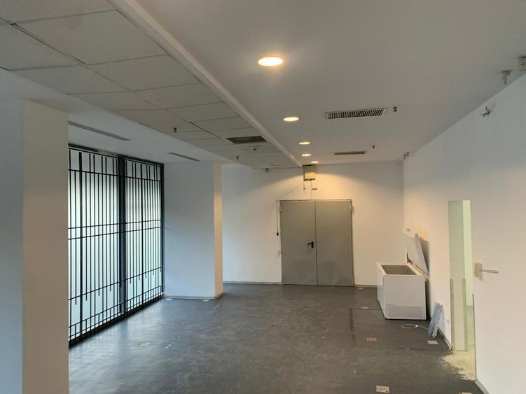 Spațiu comercial de închiriat – Parter | 686 mp