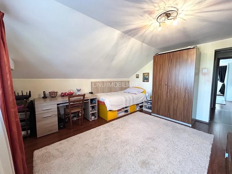 Vila de lux 310 mp construiti, cu piscina 40mp, Bucium Iasi, 1500mp teren, garaj foisor livada - 34