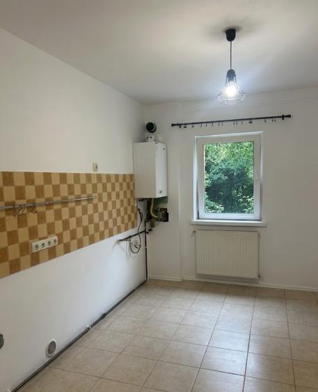 Apartament 3 camere decomandat, zona Astra-Zorilor