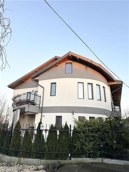 Pensiune cu 19 camere, Afacere la Cheie, Costinesti