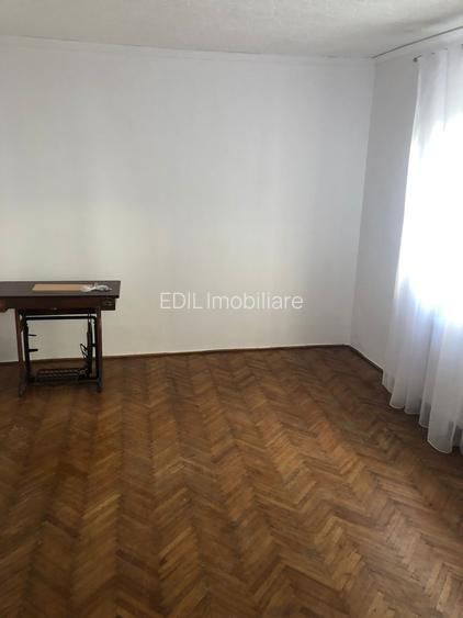 Casa de inchiriat , 5 camere , Andrei Muresanu , zona Piata Engels , 120 mp - 3