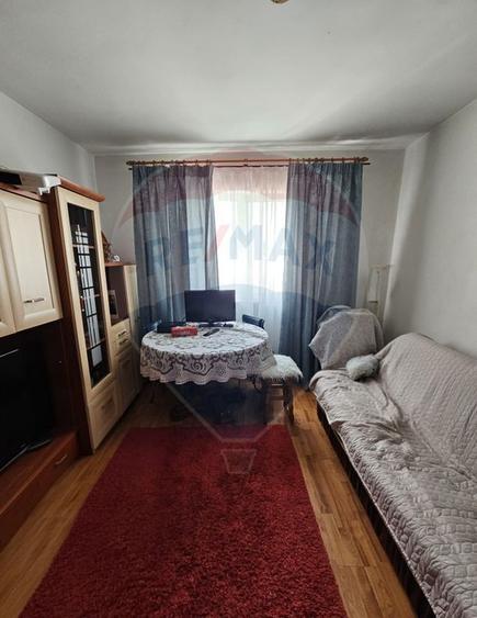 Apartament cu 2 camere de vânzare