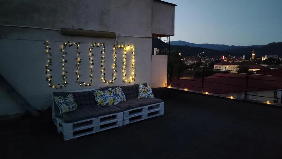 Apartament 2 camere 50 mp, terasă 50 mp, vedere panoramică, zona Ultracentral