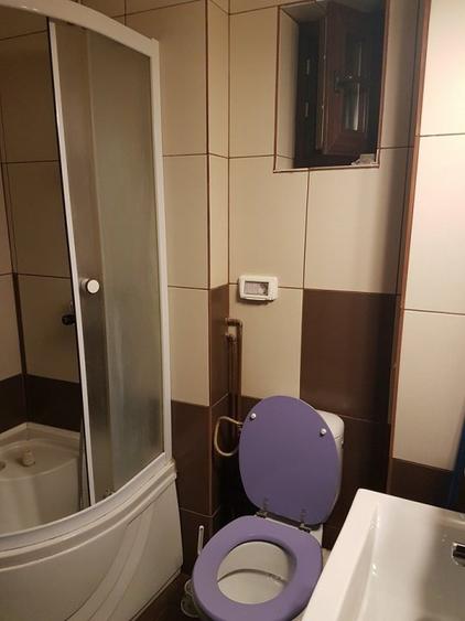 Proprietar invhiroez garsoniera la casa ? Curte si parcare !