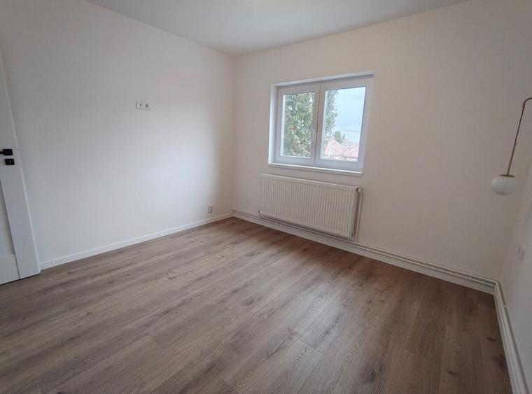 Apartament 3 cam, Et.1, Strand, COMISION 0%
