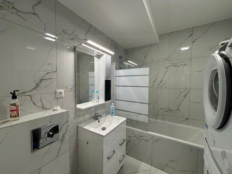 Apartament 3 camere 52,8 mp cu loc de parcare zona Doamna Stanca