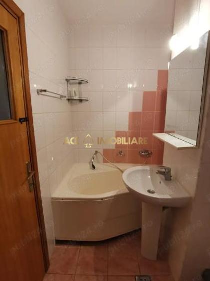 Garsoniera de inchiriat | Unirii | Metrou | Utilat | Mobilat |
