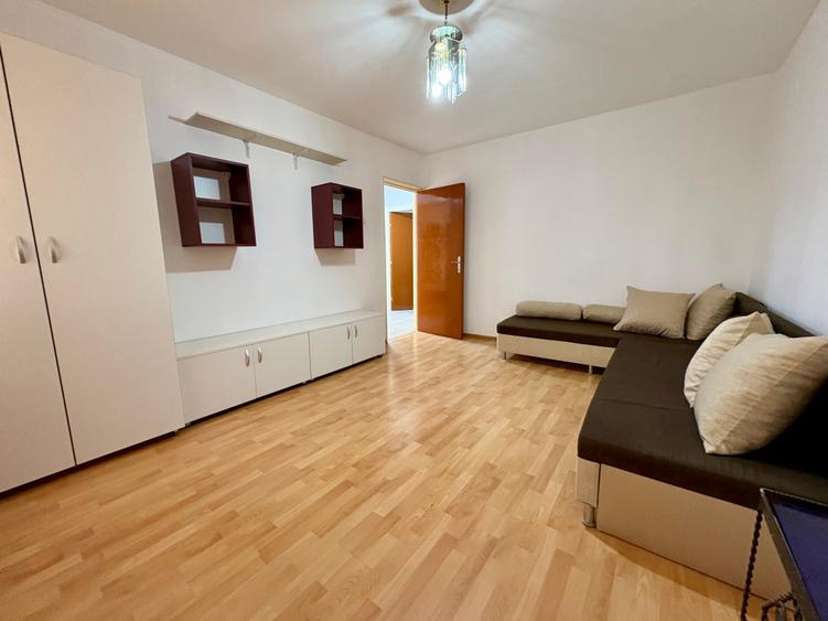 Apartament 2 Camere Eroii Revolutiei Mertrou 2 Min 3/7 Decomandat