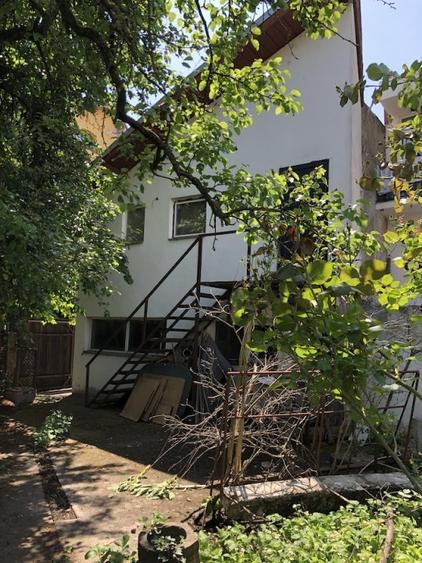 Casa individuală 3 camere in Plopilor, 110 mp utili