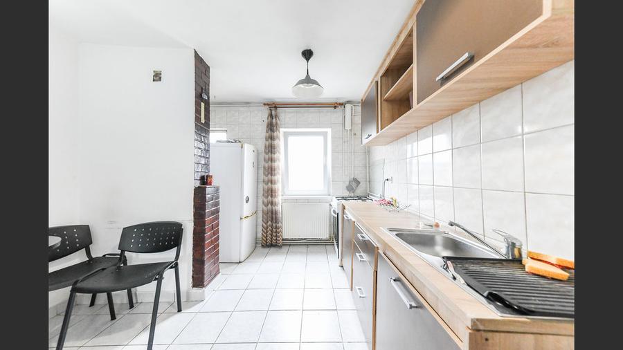 Reprezentare exclusivă - Apartament 3 camere, 66 mp + balcon