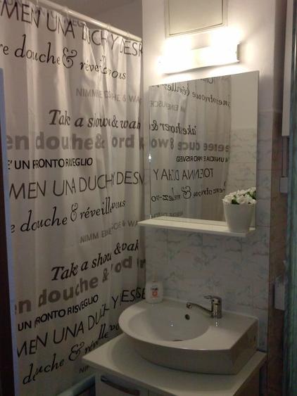 De inchiriat( vanzare)apartament o camera mobilat,RENOVAT zona Dorobanti Braila