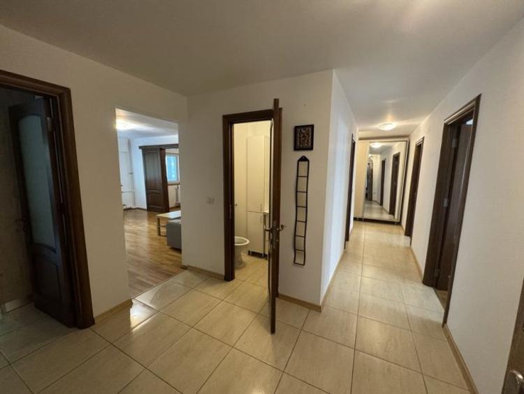Închiriere Apartament 4 camere în Lujerului
