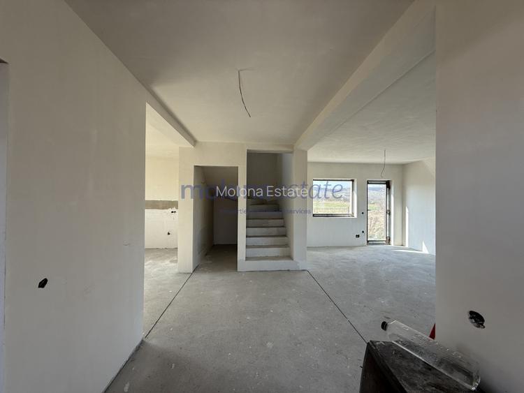 Casa individuală, 4 camere, , 470 mp teren ,Jucu - 5