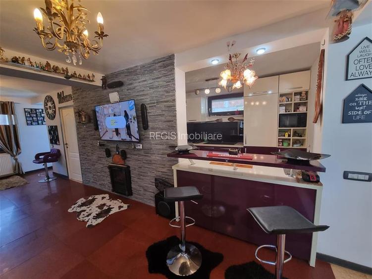 Casa moderna de patru camere zona Ghimbav