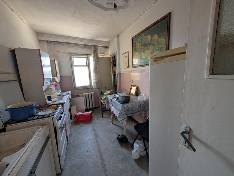 Decomandat, 3 camere - spatios