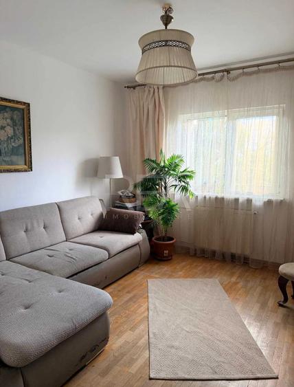 3 camere Decomandat | Vlahuță - Nerva Traian | Bloc 1994 | 2 Băi