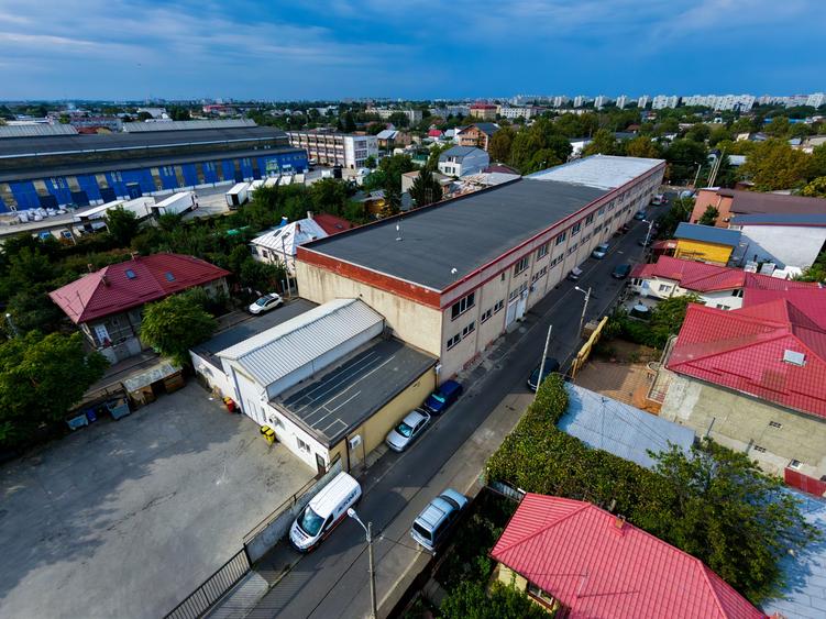Hala industriala de vanzare, Bucuresti, sector 4. Oportunitate de investitie